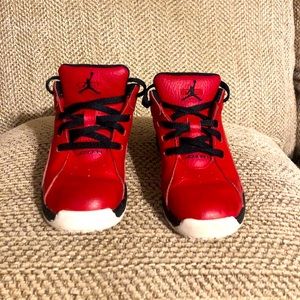 Air Jordan Sneakers Toddlers Red Black Size 9C